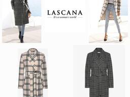 050074 Women's checked coat by Lascana