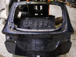 11069546-E0-A z Kofferraumdeckel (Lada) Metall (beschädigt) Tesla Modell X 1069546-E0-A