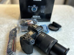 Canon EOS R6 Mark II spiegellose Kamera mit 24-105 mm f/4-7.1 Objektiv
