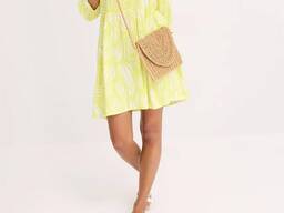 Damenkleider Stock Kategorie A Größen 36–54 aus deutschen Katalogen ab 20 Stück