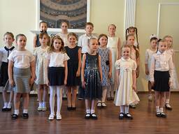 Детский хор в Берлине — Музыкальная школа Е. Санковой