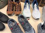 DOCKERS Markenschuhe Mix Kategorie A neue Modelle 90% Herren 10% Damen Größen 41–42 und 37 - фото 2