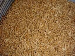 EN plus A1 pine wood pellet