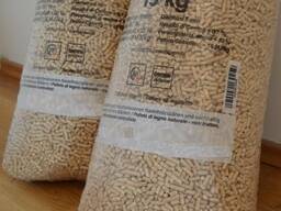 Wholesale High Premium Quality wood pellets Big or 15 kg bags | Fuel Manufacturer