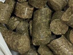 Flachsstrohpellets aus Kasachstan – bis zu 40.000 t/Jahr, langfristige Lieferverträge