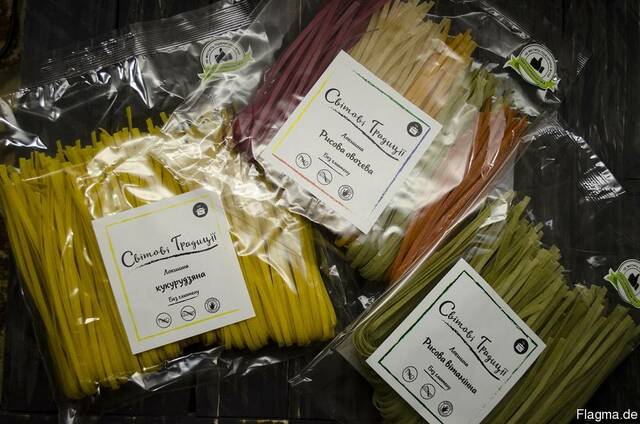 Glutenfreie Pasta, hypoallergen in großen Mengen.