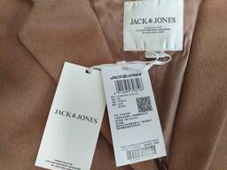 Jack &amp; Jones stock clothing