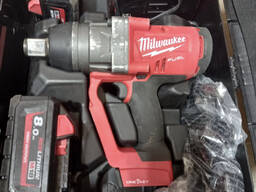 MILWAUKEE M18 ONEFHIWF1-802X 1" 2400 Нм
