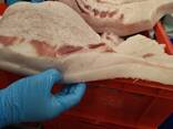 Wir verkaufen dickes Schweinefett auf der Haut - фото 1