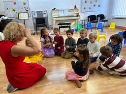 Раннее музыкальное развитие в Берлине для детей — Музыкальная школа Е. Санковой