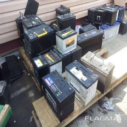 Altbatterien, Blei-Batterien, Altbatterien aus Gebrauchtwagen, entladene Blei-Batterien