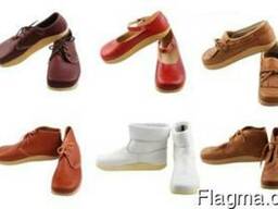 Сток ортопедической обуви для мужчин и женщин 3.000 пар