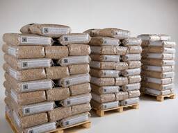 Wood pellets, certified to the EN PLUS A1
